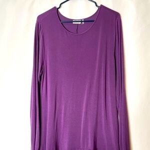 Logo by Lori Goldstein shirt